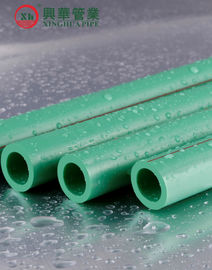 Grünes Polypropylen-gelegentliches Copolymer-Rohr/hitzebeständiges Kunststoffrohr-glatte Oberfläche